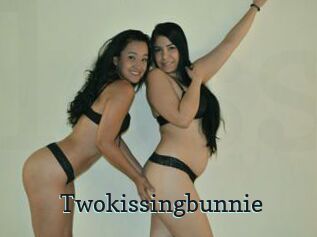 Twokissingbunnie